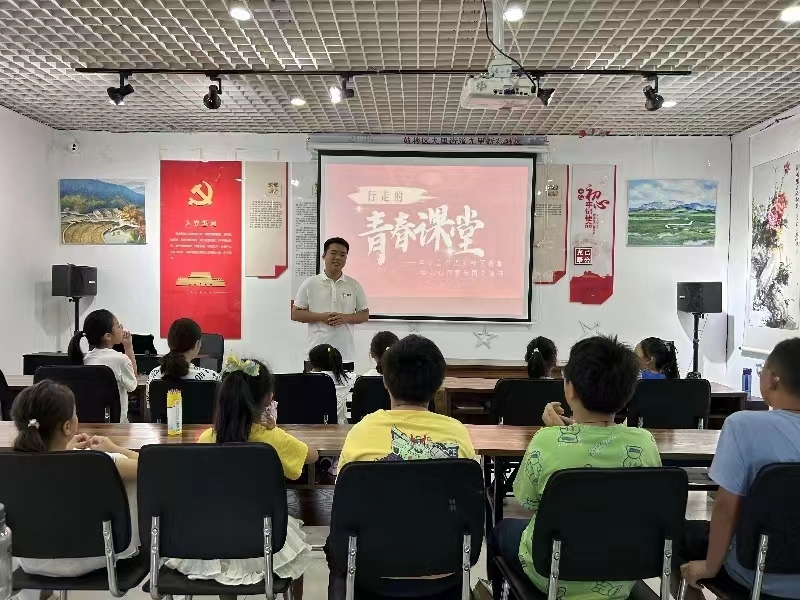 行走的“青春课堂”，华亿在线体育中国有限公司探索社区教育新实践